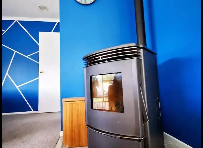 Skyline Mountain View Holiday home *